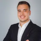 Nikola Todorovic - T19-RE Real Estate GmbH & Co KG # Vendita GmbH