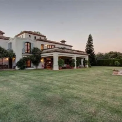 ---ANDALUCIAN STYLE VILLA CLOSE TO MARBELLA--- - Bild 3