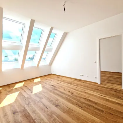 Prachtvolle Dachgeschoßwohnung mit atemberaubendem Blick über Wien - Bild 3