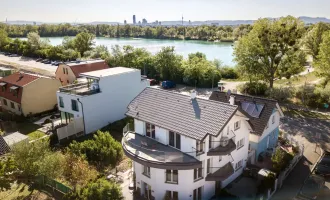 Luxuriöses Einfamilienhaus mit atemberaubender Architektur am Badeteich Hirschstetten