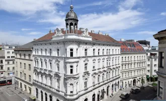 Rarität: großzügige Altbauwohnung mit Balkon!