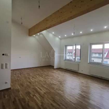 Stilvoll wohnen im Dachgeschoß - 98m² mit Balkon & Stellplatz - Bild 2