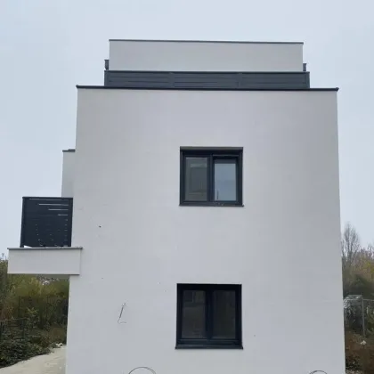 !! PROVISIONSFREI!! Neubau Doppelhaushälfte in ruhiger Lage. Belagsfertige Ausführung 5 Zimmer + Terrasse + Garten+Whirlpool! Haus 5 - Bild 2