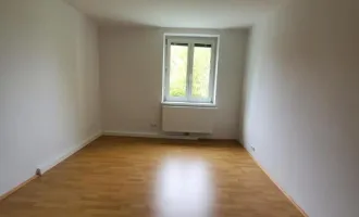 Heimkommen und wohlfühlen! Zentral gelegene 2-Zimmer Wohnung mit sonnigem Balkon bietet hohe Wohnqualität! Ideal für Singles und Pärchen!