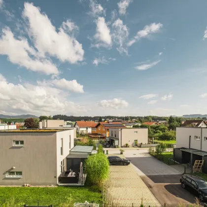 2 Zimmer Wohnung mit Balkon in Seekirchen - Bild 2