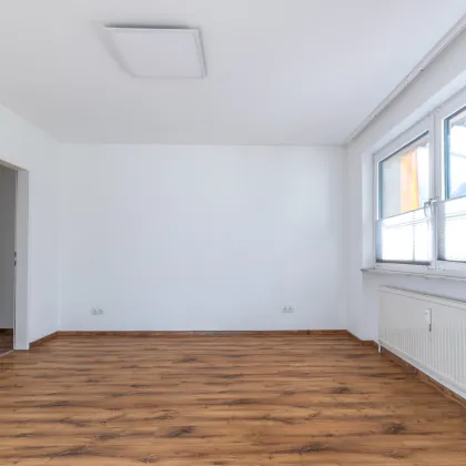 2 Zimmer Wohnung, saniert, mit Balkon für nur 185.000,00 €! - Bild 3