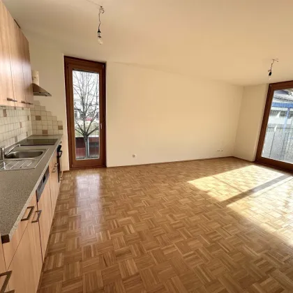 Im beliebten Grazer Bezirk St. Peter! Helle, ideal aufgeteilte rund 71 m² große Wohnung mit sonnigem Balkon - Bild 2