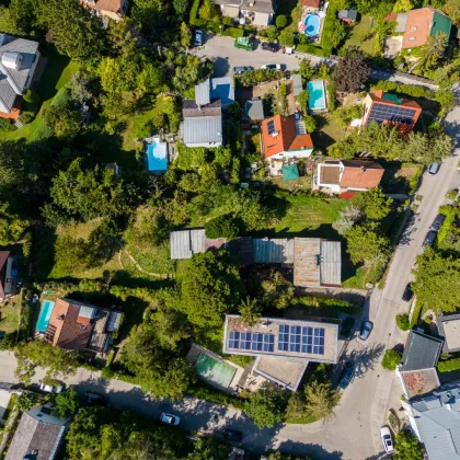 Sonniges Baugrundstück in Bestlage, Fernblick - Bild 2