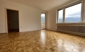 geräumige und unbefristete 3-Zimmer-Wohnung mit Loggia - Bastlerhit!