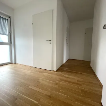 Moderne und unbefristete 2-Zimmer-Wohnung mit Balkon und Küche! - Bild 3