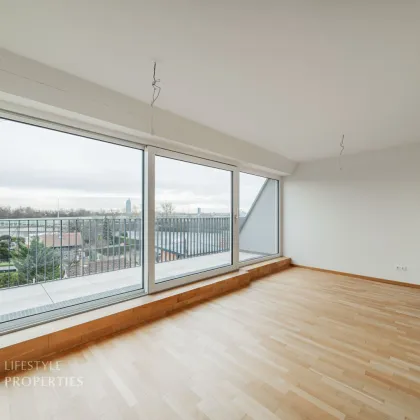 Moderne 2-Zimmer Dachgeschosswohnung mit Terrasse, Nähe Floridsdorfer Aupark - Bild 2