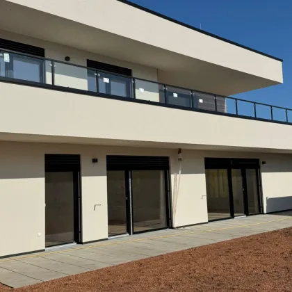 Über 260 m² Garten und Terrasse für Grünraum-Liebhaber - Nachhaltige Energienutzung - Fertigstellung demnächst! - Bild 2