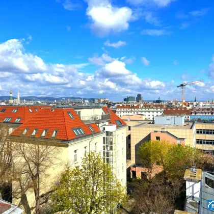 EXKLUSIVE DACHGESCHOSSWOHNUNG MIT WELLNESSBEREICH, GARAGE UND HOCHWERTIGER AUSSTATTUNG - Bild 2