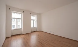 ++NEU++ Sanierte 2-Zimmer Altbau-Wohnung mit Balkonoption in toller Lage! AirBnB laut WEV erlaubt