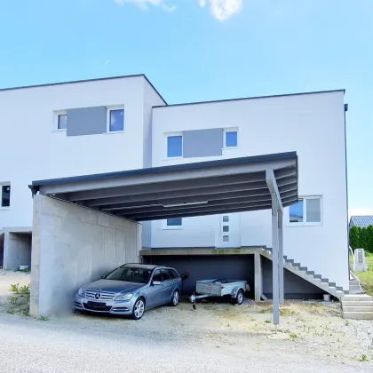 Traumhafte Doppelhaushälfte in Peuerbach: 4 Zimmer, Doppelcarport, Terrasse, Eigengarten, belagsfertig, € 320.000,-! - Bild 3