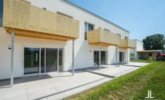 PROVISIONSFREIER ERSTBEZUG -Eck-Reihenhaus- inklusive Carport - baldige Fertigstellung