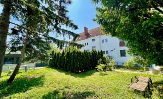 Großzügiger Wohntraum! 178m² Wohnfläche, Nebengebäude mit 100m², 158m² Garten, Garage sowie 5 Stellplätze.