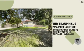 Mäder: Einfamilienhaus im Bungalow-Stil mit großzügigem Garten