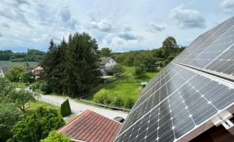 Energiesparend in ihr neues Zuhause mit einer Photovoltaik und Solaranlage in wunderschöner Lage !