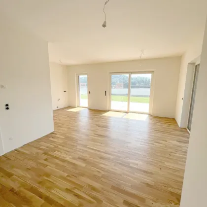 ERSTBEZUG - RUHELAGE in Mariatrost: moderne 4-Zimmerwohnung mit Terrasse, mit Garten und 2 Tiefgaragenplätze - Bild 2