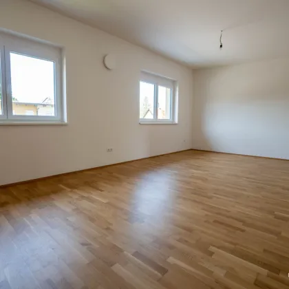 Top Preis! Starterwohnung mit 2 Parkplätzen! - Bild 3