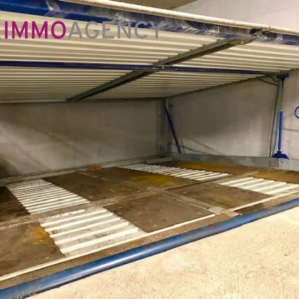 VERSCHIEDENE STELLPLÄTZE IN ÜBERSICHTLICHER ERDGESCHOSS-GARAGE - Bild 2