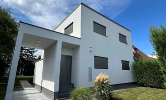 Moderne Neubauvilla mit Whirlpool im Herzen Wiener Neudorfs (Provisionsfrei)