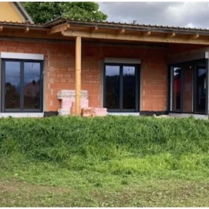 K3 - HOCHWERTIG AUSGESTATTETER BUNGALOW in ruhiger Dorfrandlage, teilfertig bis schlüsselfertig abzugeben. - Bild 2