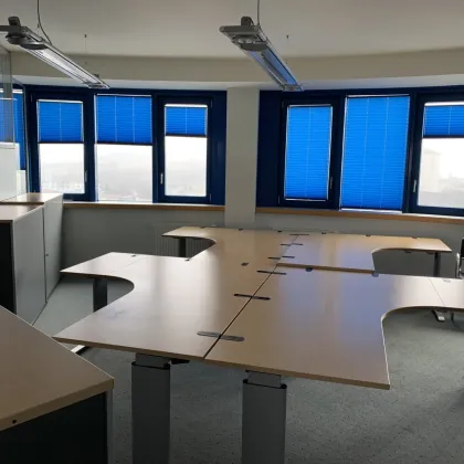 Zur Vermietung gelangt eine komplette Büroetage  mit ca. 160 m² im Officeturm Siegendorf nahe Eisenstadt - Sopron - Bild 2