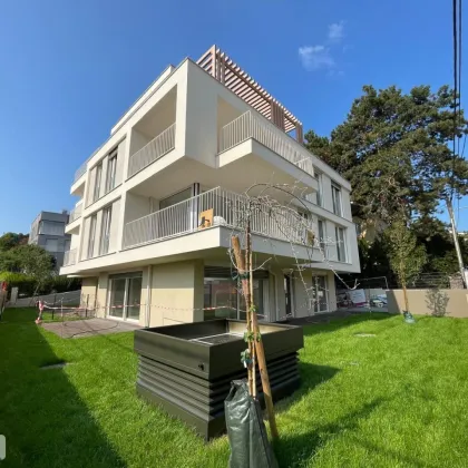 Stilvolle Erstbezugs-Wohnung mit Terrasse in zentraler Lage - Bild 2