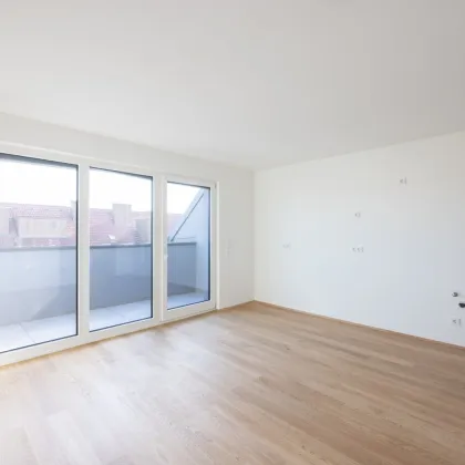 FAMILIENFREUNDLICHE DG-MAISONETTE + 2 TERRASSEN NAHE STADTPARK/ROCHUSMARKT (U4,U3) - Bild 2