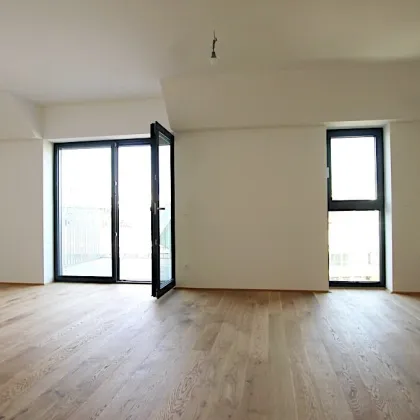 Neue TOP Maisonette-Dachgeschoss-Wohnung mit 2 Terrassen 2 Bädern und 4 Zimmer - Bild 3