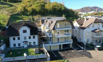 Gmunden: Garage & Parkplatz zu vermieten