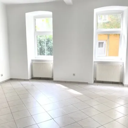 Großzügige, hübsche und freundliche Wohnung Nähe U3-Johnstraße + Meiselmarkt, 2 Zimmer + Kabinett + Küche, ruhig! - Bild 2