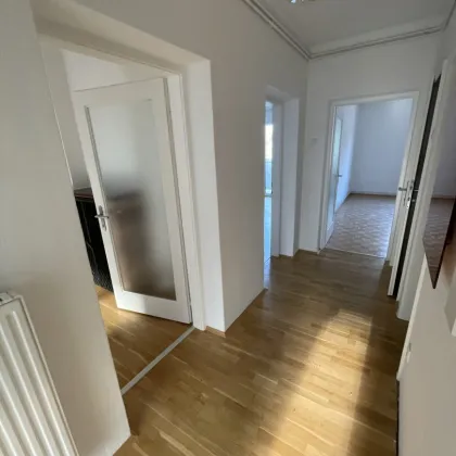 3 Zimmerwohnung in Top Lage Nähe Schloßberg - Bild 3