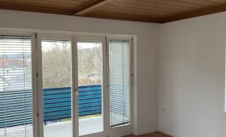 Sehr helle, vollrenovierte 92m² Eigentumswohnung mit Balkon