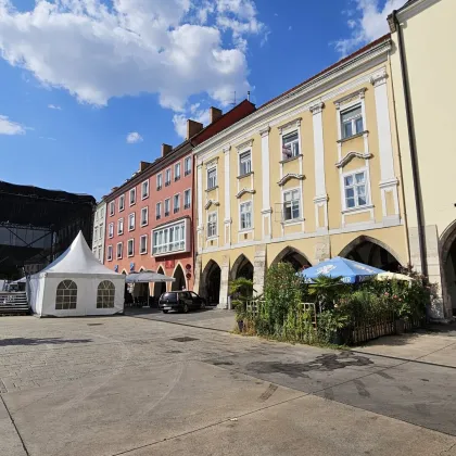 ZWEI MONATE MIETFREI - mieterseits adaptierbare Gewerbeflächen direkt am Hauptplatz - Bild 2