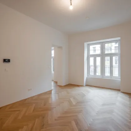 ++NEW++ High-quality 2-room apartment with approx. 9m² balcony/loggia in a very good location! - Bild 2