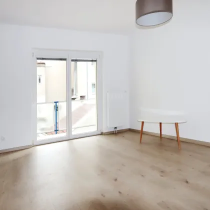 Anleger aufgepasst! Neuwertige 3-Zimmer Wohnung mit Balkon im 5, Bezirk- gut vermietet! - Bild 2