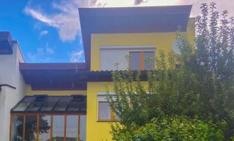 Traumhaus in Tirol: 150m² Wohnfläche, 2x Garagen & Stellplätze, Solarenergie & Fußbodenheizung