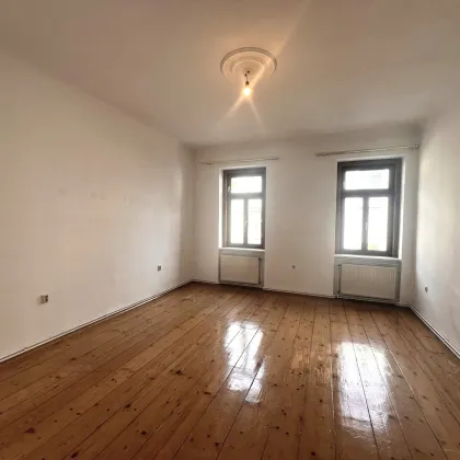 Charmante 2-Zimmer-Wohnung in Altbau in zentraler Ruhelage - Bild 3