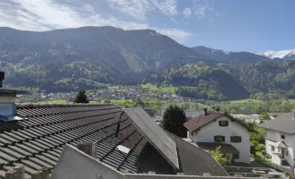 Einfamilien oder Zweifamilienhaus mit großem Grundstück in Jenbach