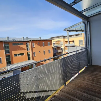 Geförderte 3-Zimmerwohnung mit Balkon und freiem Blick auf den Seggauberg - Bild 3