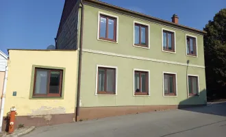 Einfamilienhaus mit Bergblick - bietet großes Potential!