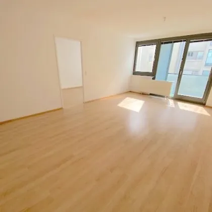 NEUER PREIS! PROVISIONSFREI VOM EIGENTÜMER! 3-ZIMMER WOHNUNG MIT LOGGIA BEIM UKH LORENZ BÖHLER! - Bild 2