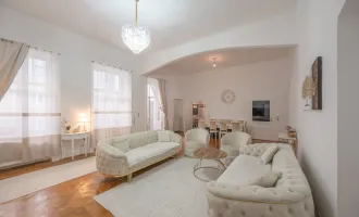 ++NEU++ Fantastische 5 Zimmer Wohnung, perfekte Lage, toller Altbau!