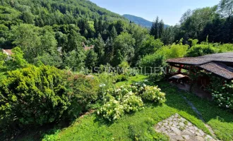 Wachau: großes Grundstück und Bachlauf + Haus mit herrlichem Ausblick