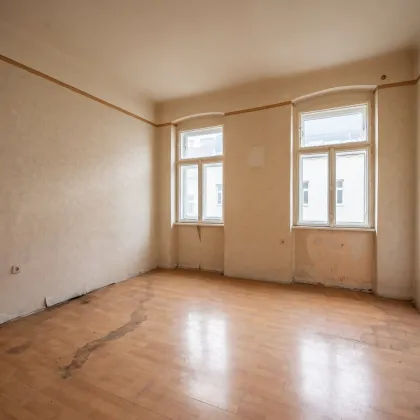 ++H7++ Sanierungsbedürftige 2-Zimmer Altbau-Wohnung, viel Potenzial! - Bild 2