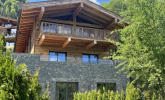 Exklusives Chalet in ruhiger Wohngegend mit Blick in die Bergwelt