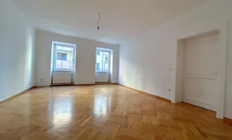 4 Zimmer-Altbauwohnung top geeignet als Büro oder Wohnung!